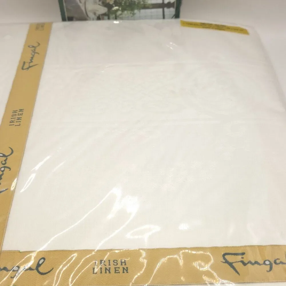 Fingal 72 x 108 inch Irish Linen Tablecloth Celtic Pattern #722 Unopened NOS